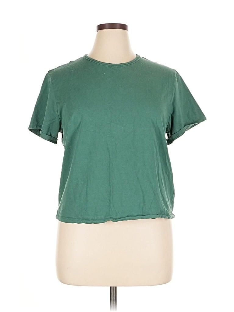 Pre-owned Athleta Short Sleeve T-shirt In Green