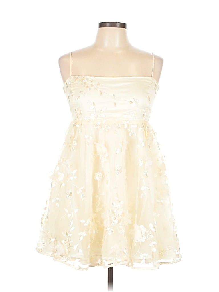 Pre-owned Windsor Cocktail Dress In White