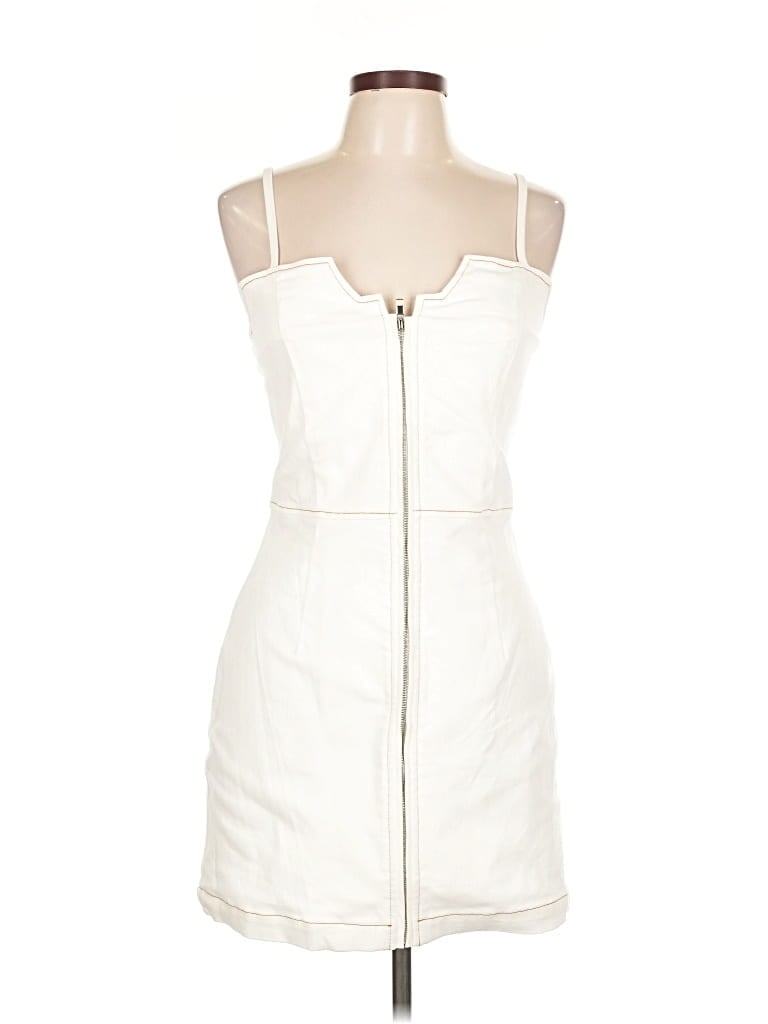 Pre-owned Vici Cocktail Dress In White