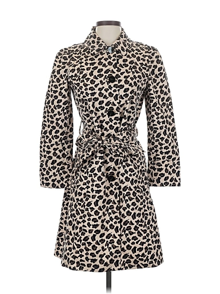 Pre-owned Marc By Marc Jacobs Trenchcoat In White