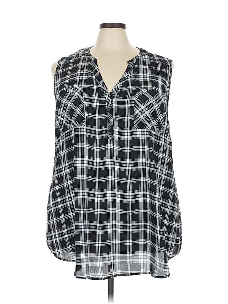 Pre-owned Torrid Sleeveless Blouse In Black
