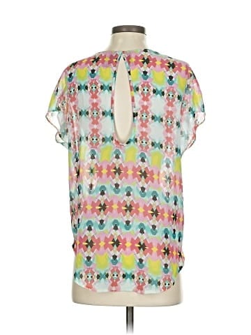 Bisou Bisou Short Sleeve Blouse (view 2)