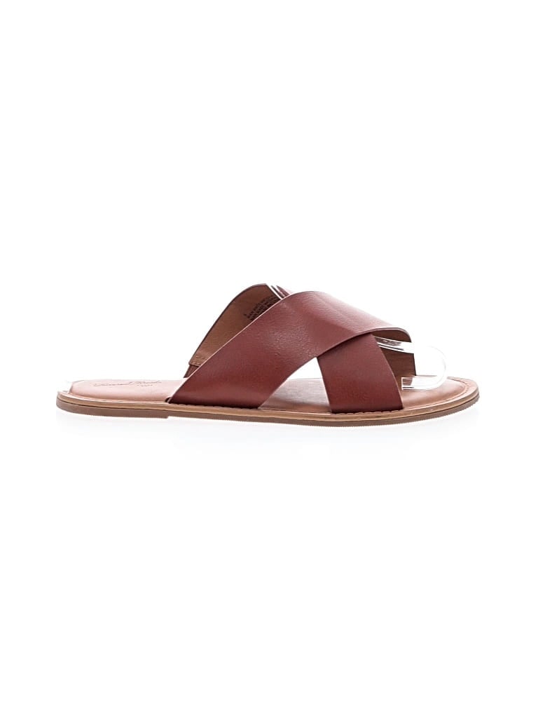 Pre-owned Universal Thread Sandals In Brown