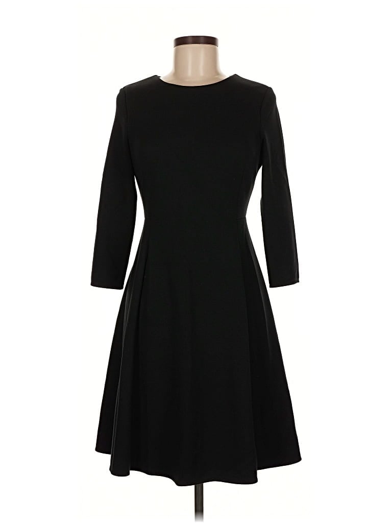 Pre-owned Uniqlo Casual Dress In Black