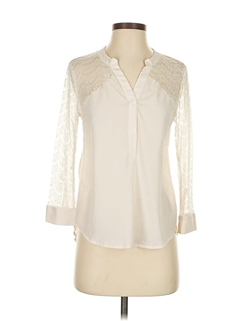 Pre-owned Neiman Marcus 3/4 Sleeve Blouse In White