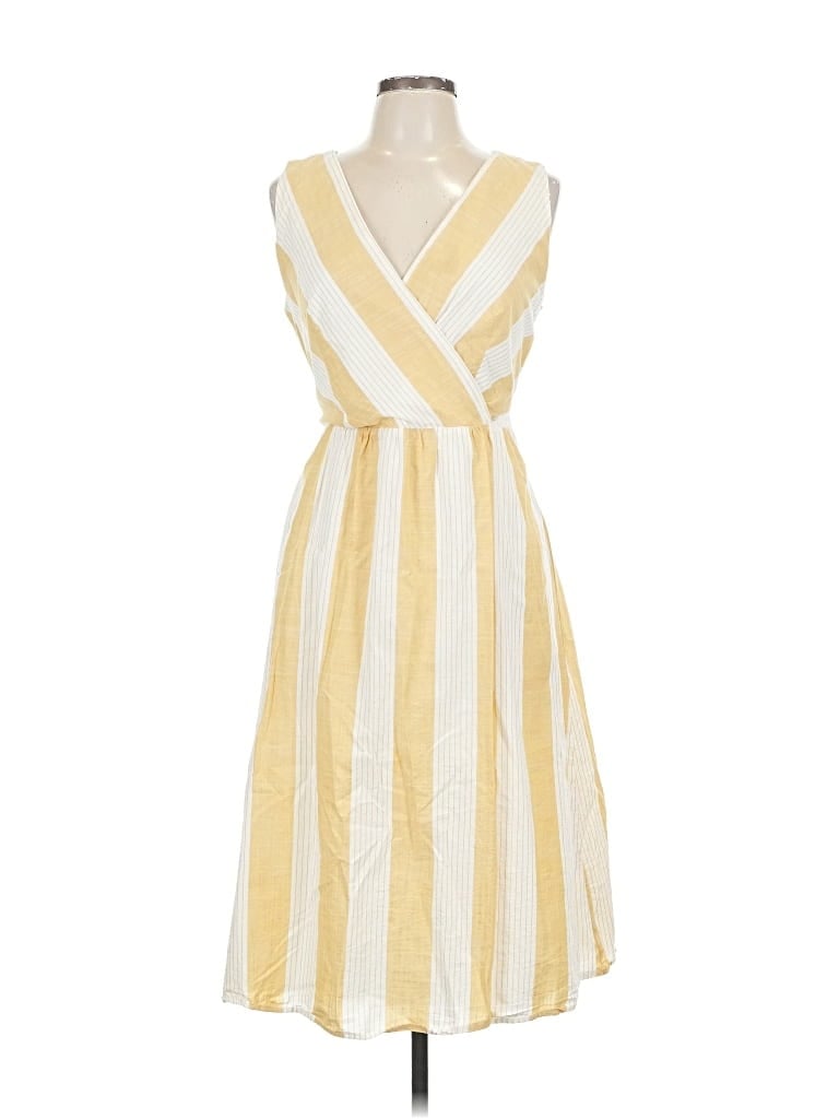 Pre-owned Christopher & Banks Casual Dress In Yellow