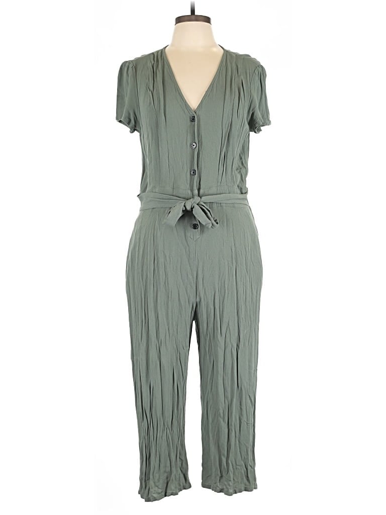 Pre-owned Maurices Jumpsuit In Green