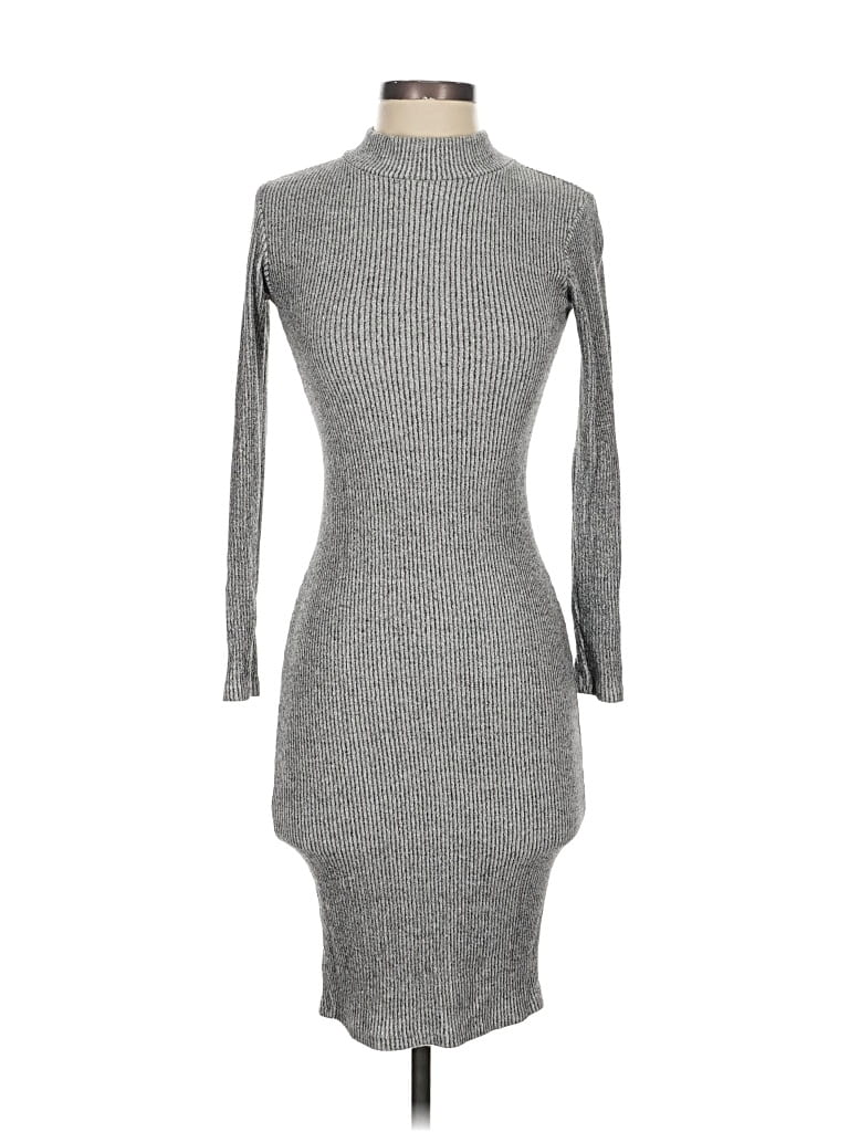 Pre-owned Lulus Casual Dress In Gray