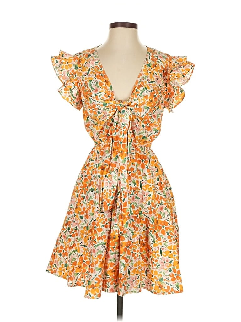 Pre-owned Aakaa Casual Dress In Orange