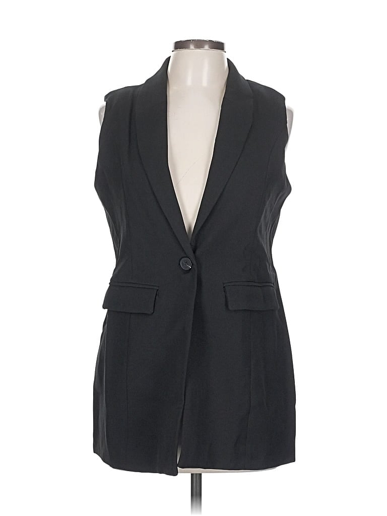 Strut & Bolt Vest In Black