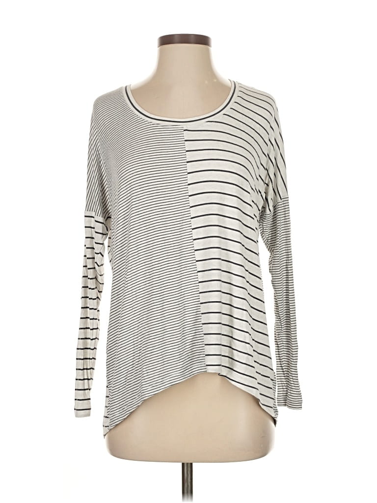 Pre-owned Cabi 3/4 Sleeve T-shirt In Gray