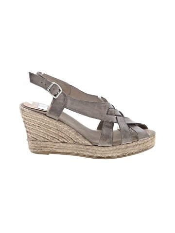 Kanna Wedges (view 1)