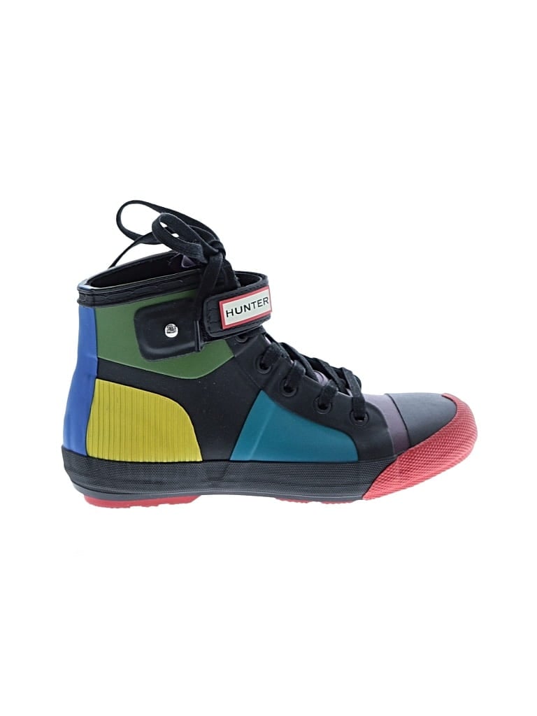 Pre-owned Hunter Sneakers In Black