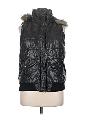rue21 Vest (view 1)