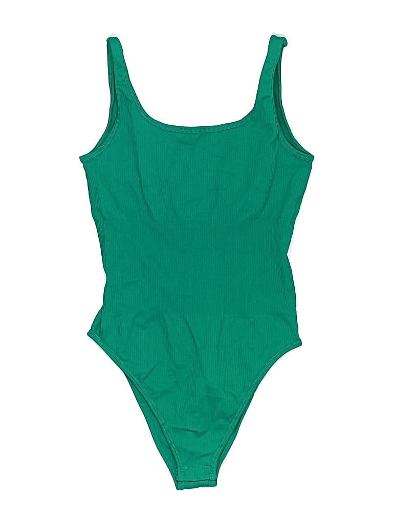 Pre-owned Oqq Bodysuit In Green