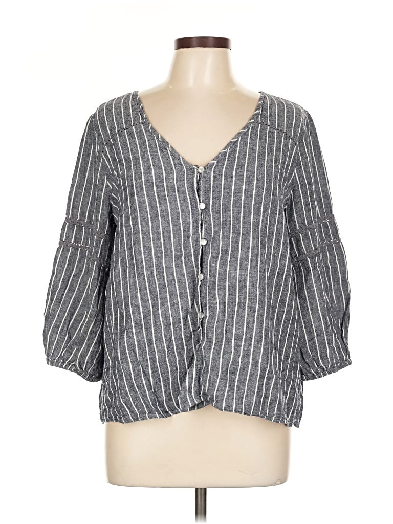 Pre-owned Old Navy 3/4 Sleeve Button Down Shirt In Gray