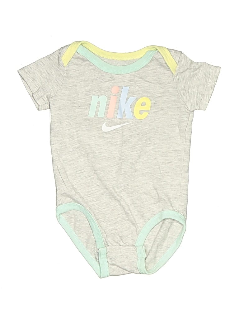 Pre-owned Nike Babies' Short Sleeve Onesie In Gray