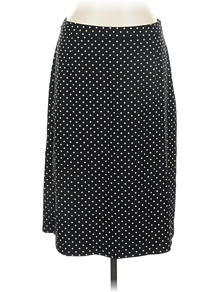 Pre-owned Who What Wear Casual Skirt In Black