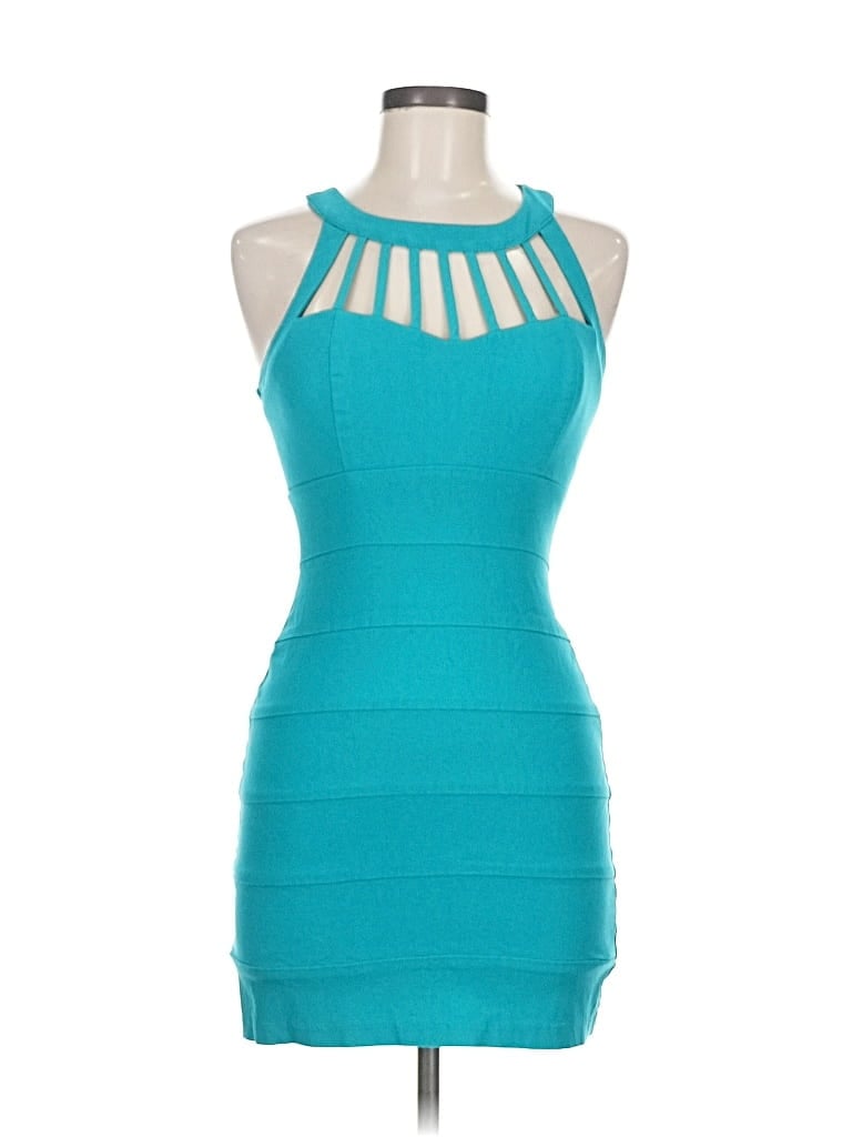 Pre-owned Trixxi Cocktail Dress In Blue