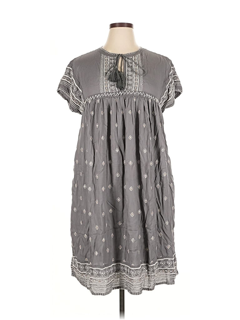 Pre-owned Sundance Casual Dress In Gray