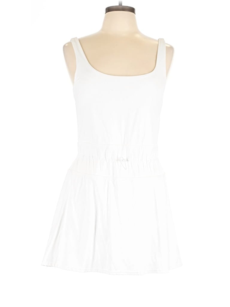Pre-owned Joylab Casual Dress In White
