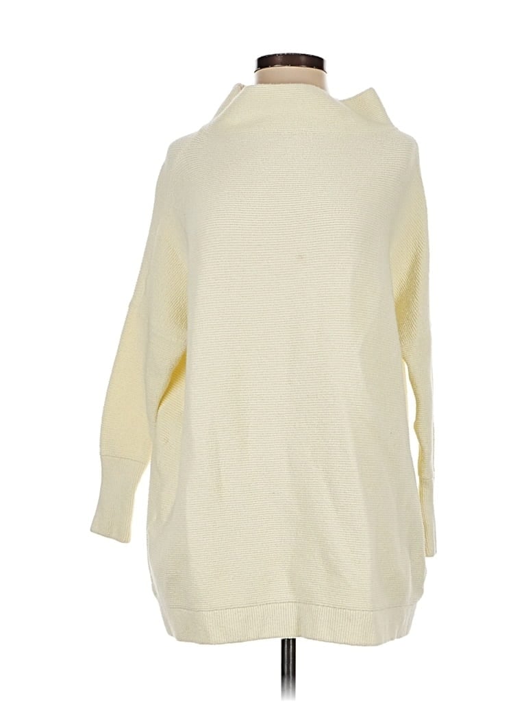 Pre-owned Free People Turtleneck Sweater In White