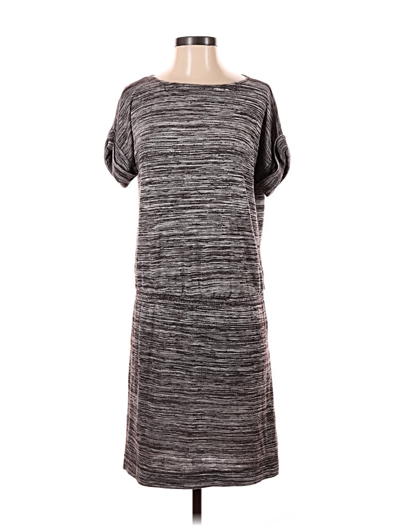 Pre-owned Max Studio Casual Dress In Gray