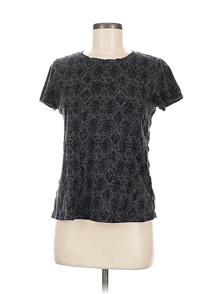 Pre-owned Athleta Short Sleeve T-shirt In Black