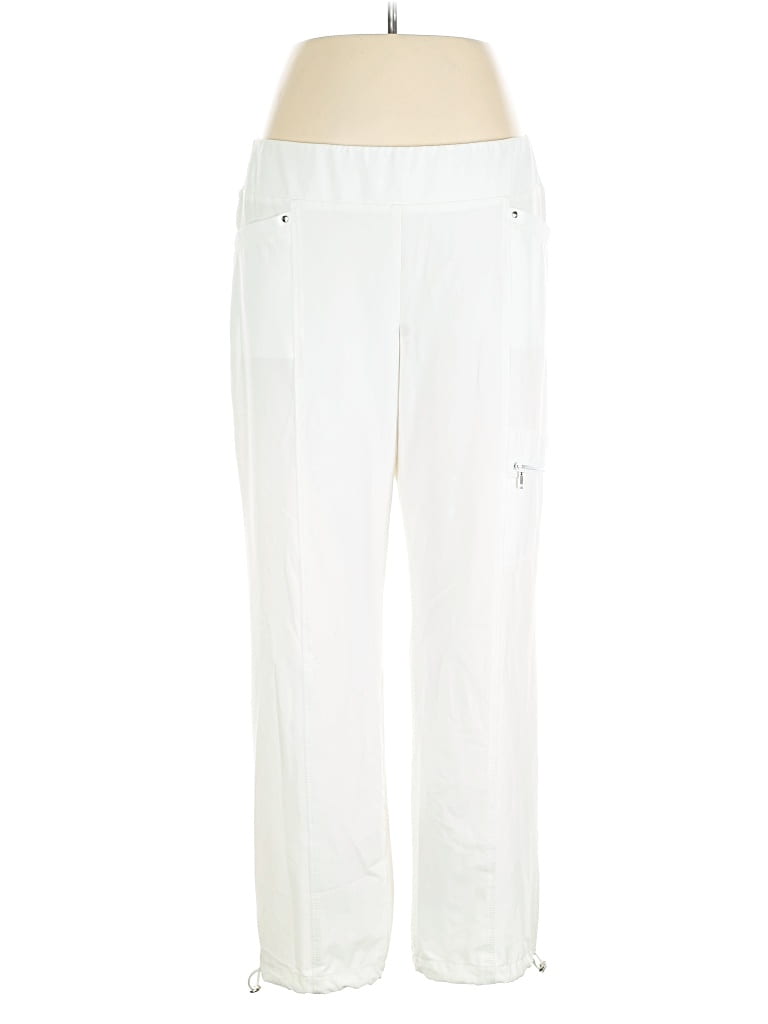 Pre-owned Zenergy By Chico's Casual Pants In White
