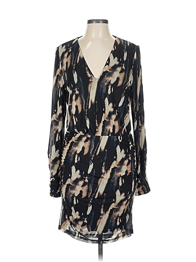 Pre-owned Evereve Casual Dress In Black