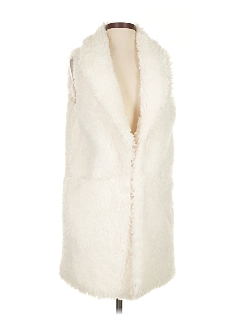 Pre-owned Betsey Johnson Faux Fur Vest In White