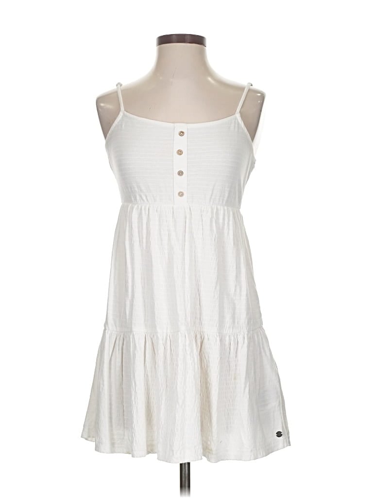 Pre-owned Roxy Tank Top White Strapless Neckline Tops