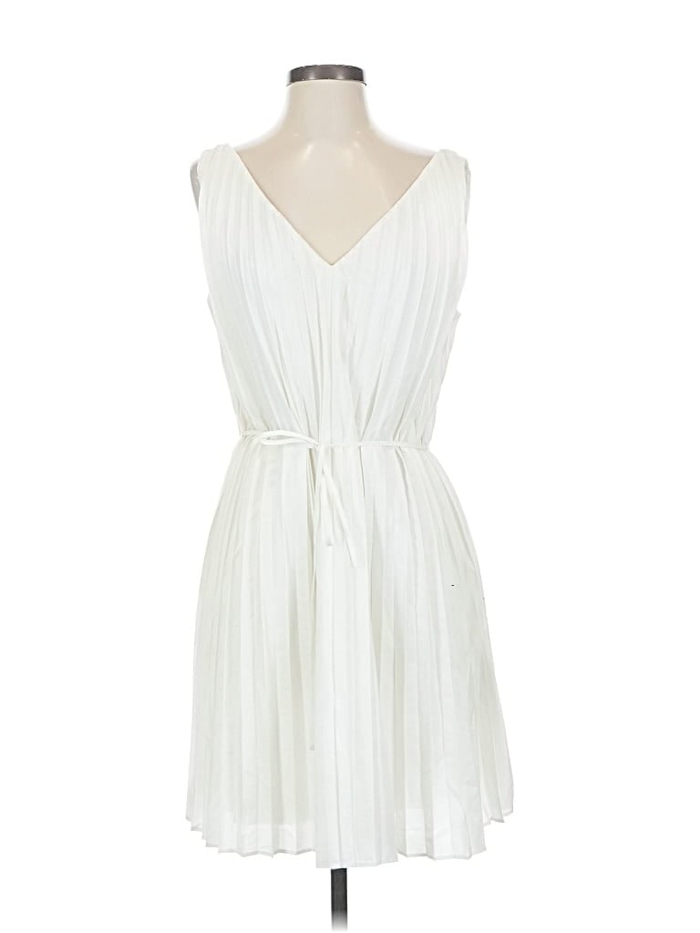 Pre-owned Banana Republic Cocktail Dress In White