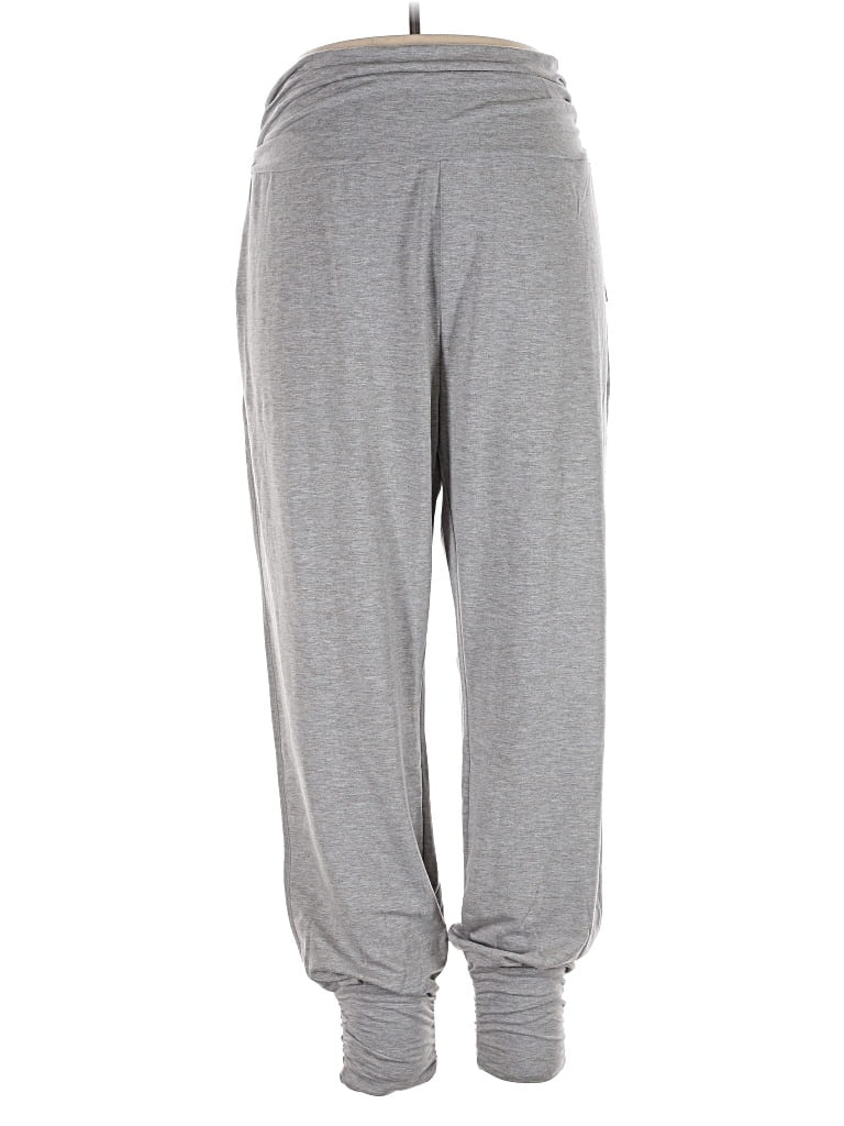 Pre-owned Tahari Sweatpants In Gray