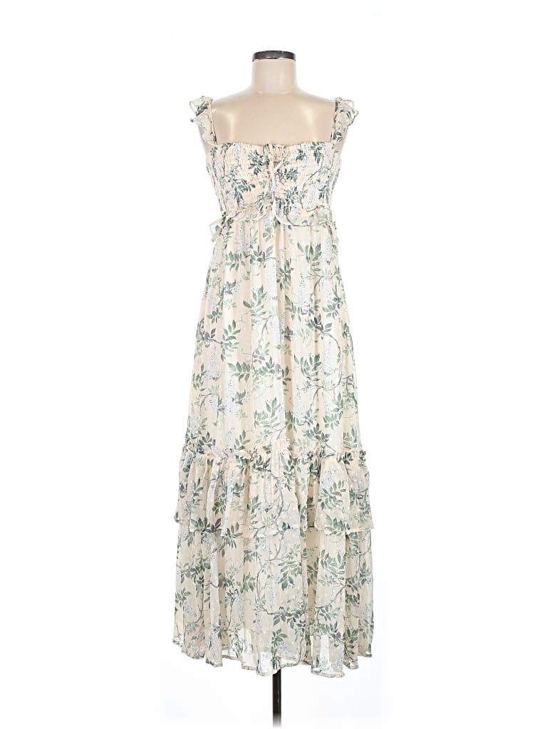 Pre-owned Vici Casual Dress In White