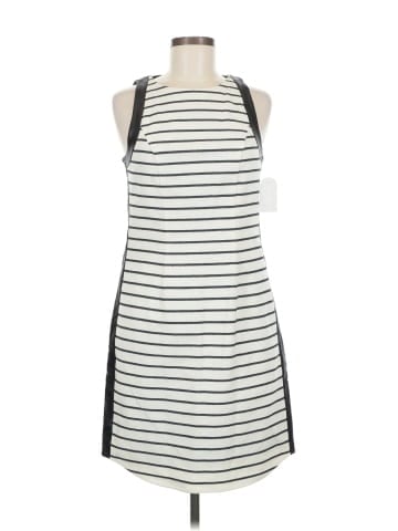 Jessica Simpson Casual Dress (view 1)