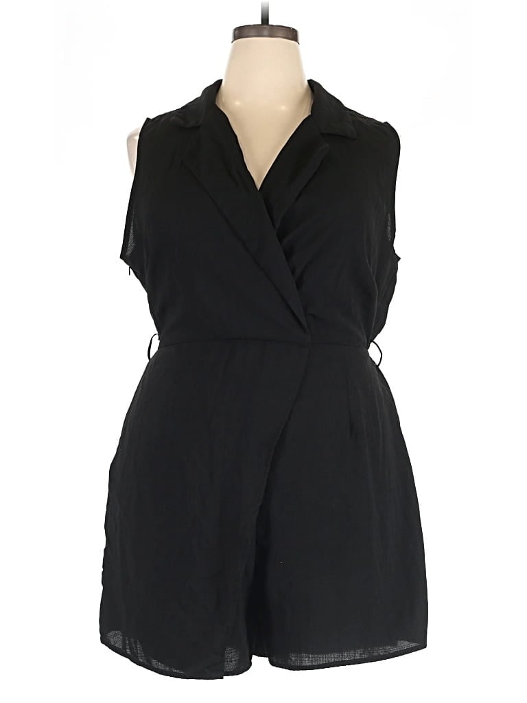 Pre-owned Fashion Nova Romper In Black