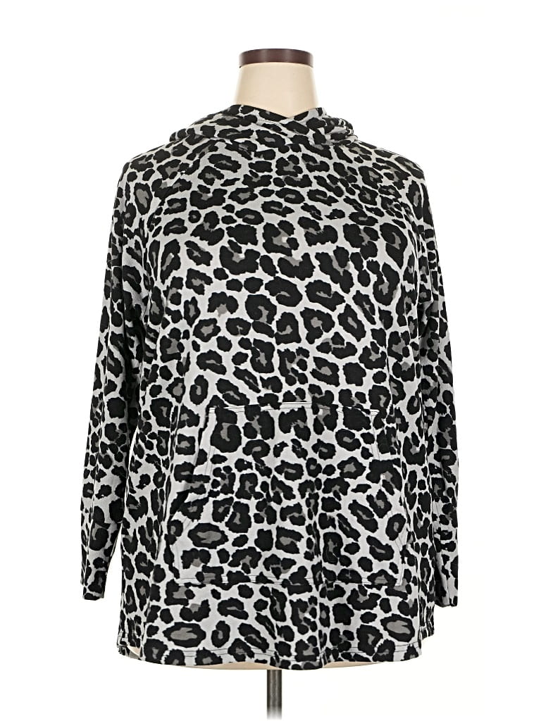 Pre-owned Lularoe Poncho In Silver