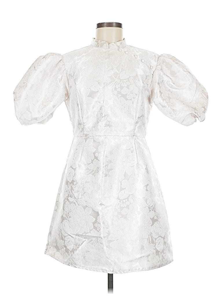 Pre-owned Missguided Cocktail Dress In White