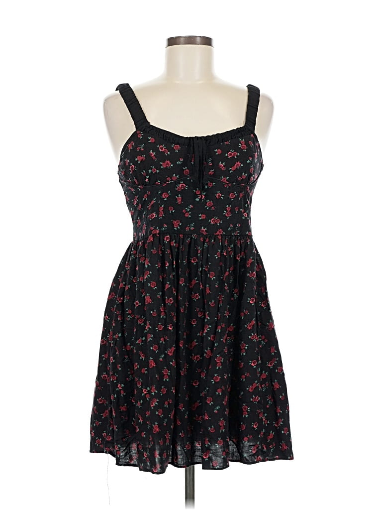 Pre-owned Aéropostale Casual Dress In Black