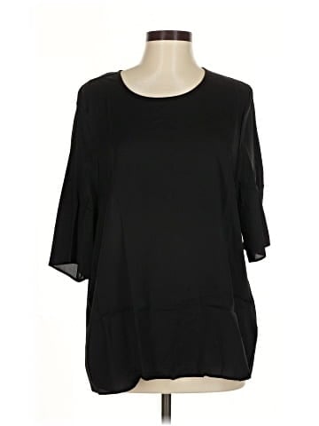 Collection of Style 3/4 Sleeve Top (view 1)