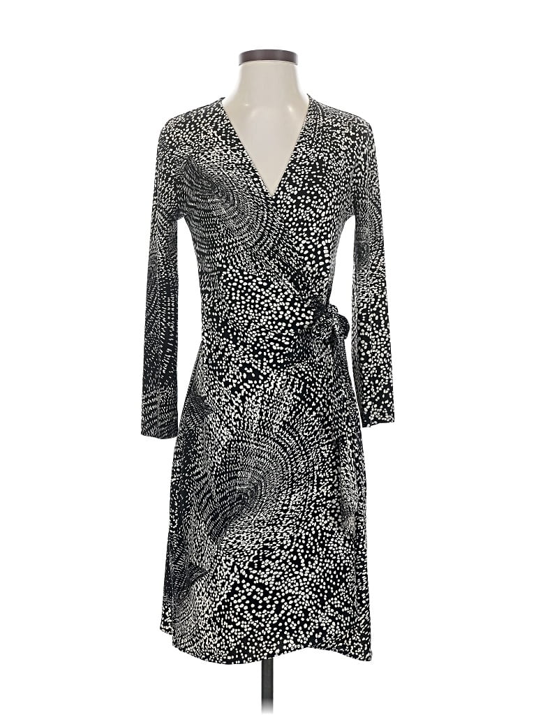 Pre-owned Bcbgmaxazria Casual Dress In Silver