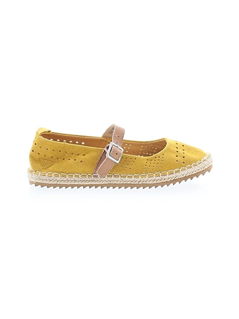 Pre-owned Assorted Brands Flats In Yellow