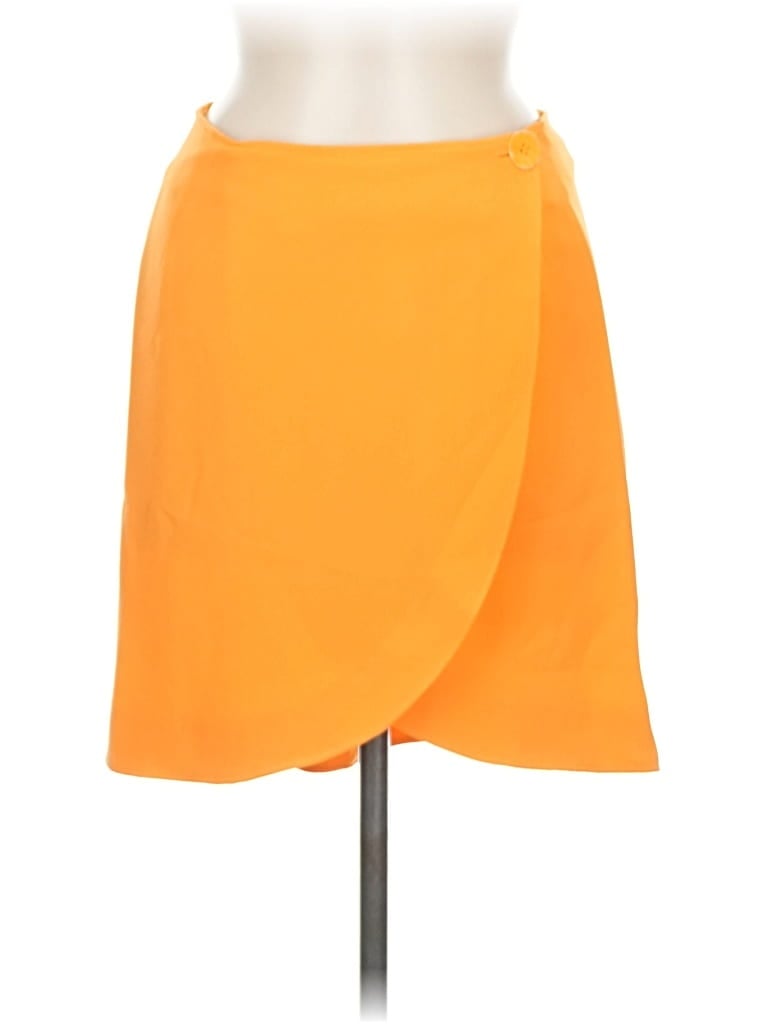 Pre-owned Genny Casual Skirt In Orange
