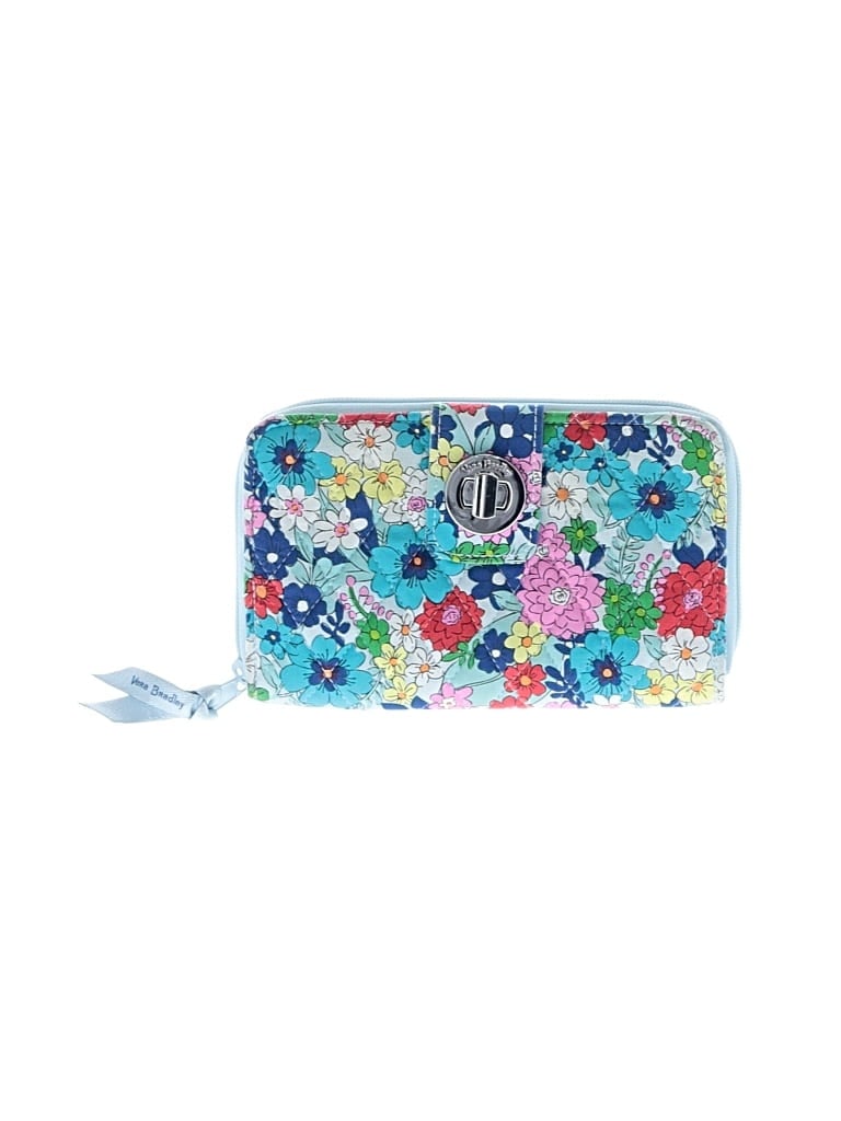 Pre-owned Vera Bradley Wallet In Blue