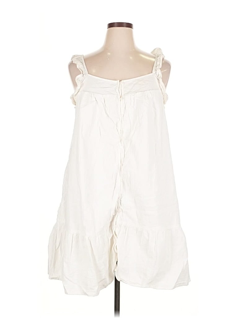 Pre-owned Universal Thread Casual Dress In White