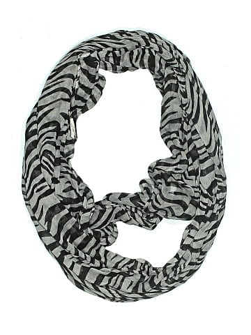 Chatties Scarf (view 1)