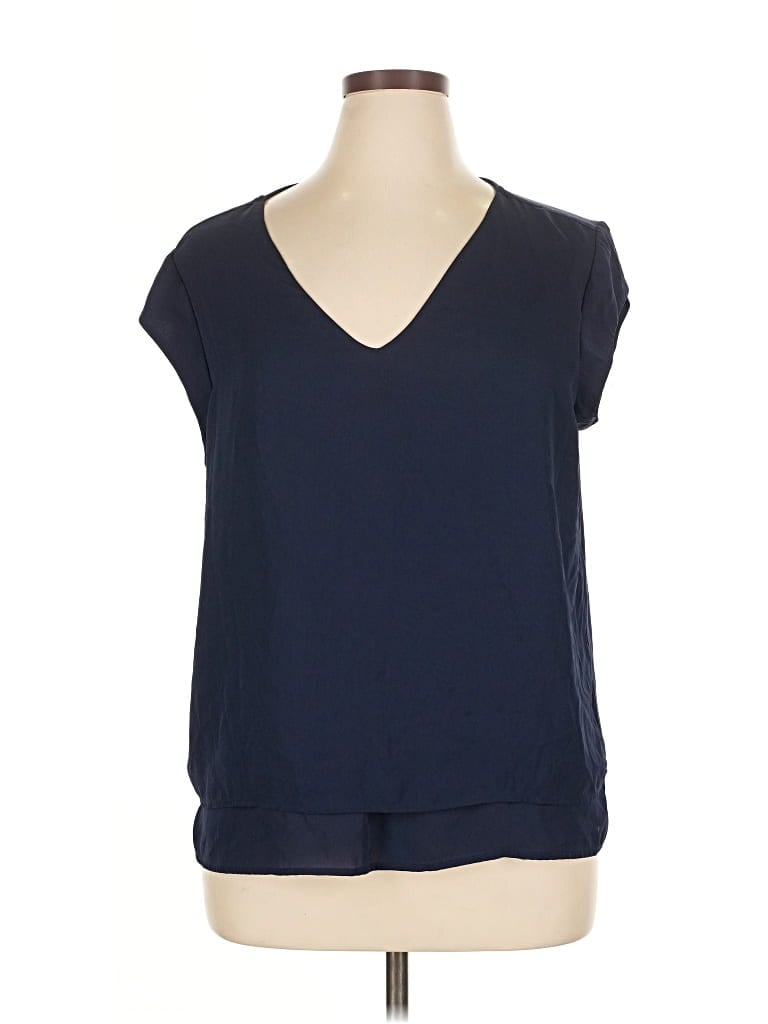 Pre-owned Daniel Rainn Sleeveless Blouse In Blue