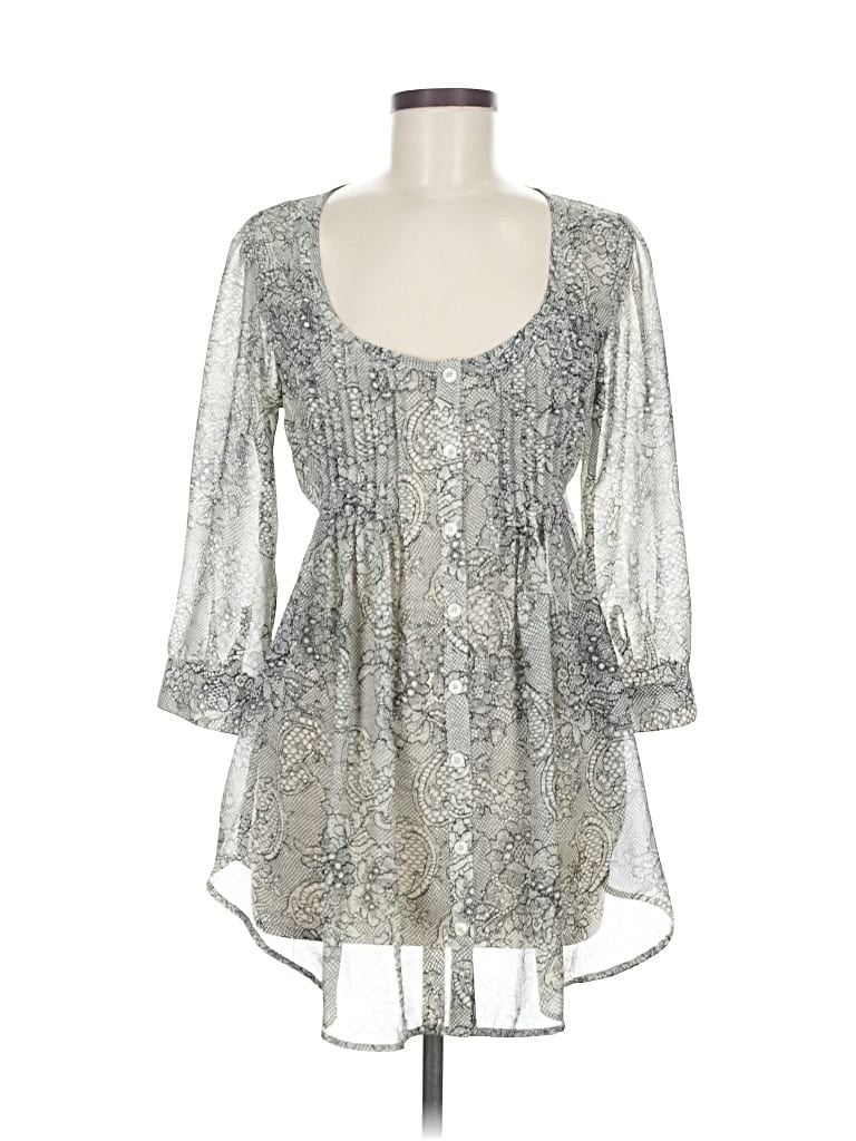 Pre-owned Xhilaration Casual Dress In Silver