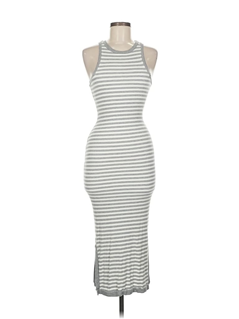 Pre-owned Monteau Casual Dress In Gray